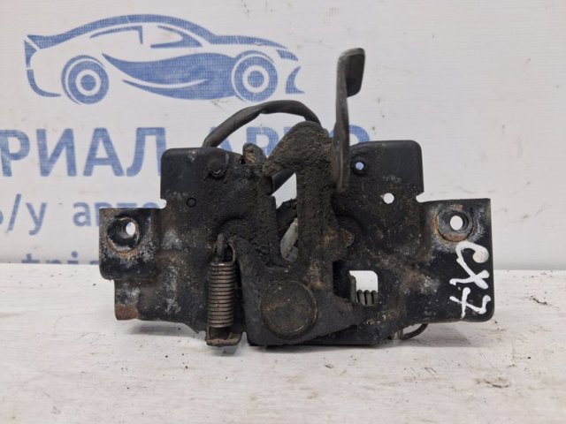 Замок крышки капота EG2256620A MAZDA