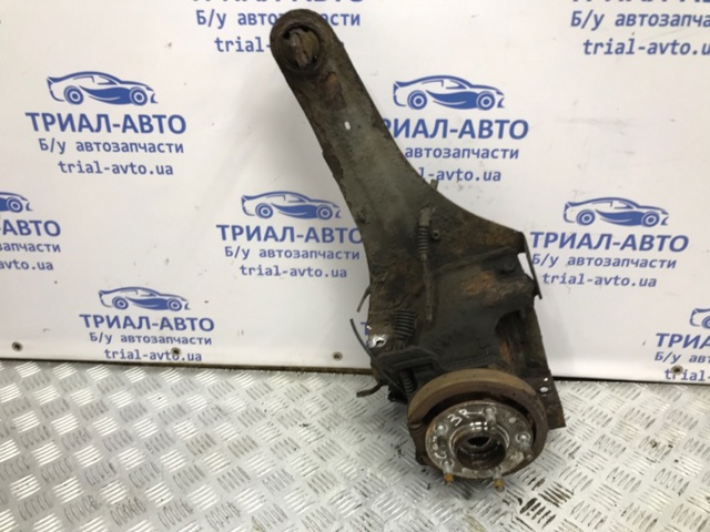Цапфа - поворотный кулак задний, правый EG2528200B MAZDA