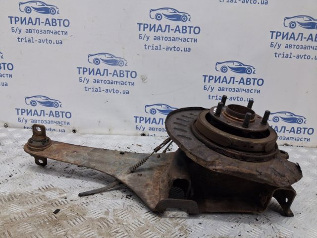 MAZDA EG2528250B Цапфа (поворотный кулак) задний левый в наличии Кривой Рог