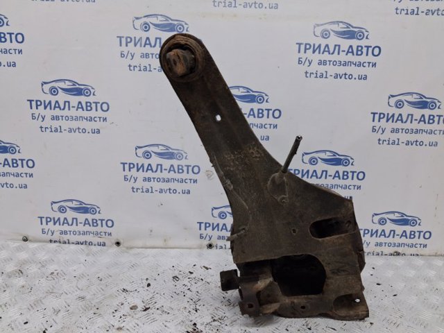 EG2528250B MAZDA Цапфа (поворотный кулак) задний левый купить в Кривой Рог
