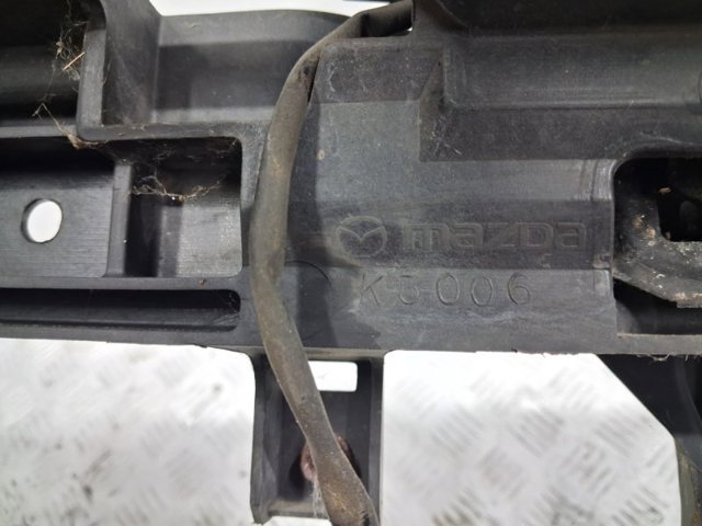 Панель передняя EH1053110A MAZDA