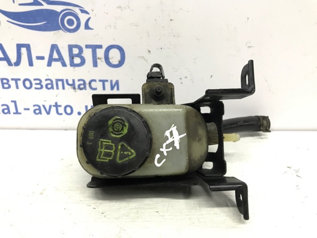 EH1443550A MAZDA Бачок главного тормозного цилиндра (тормозной жидкости) купить в Черновцы