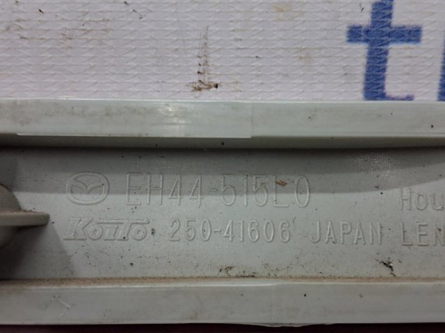 EH44515L0C MAZDA Правый катафот заднего бампера купить в Черкассы