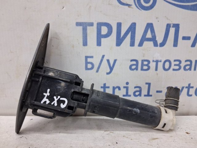 Форсунка омывателя фары передней, правой EH665182XA MAZDA