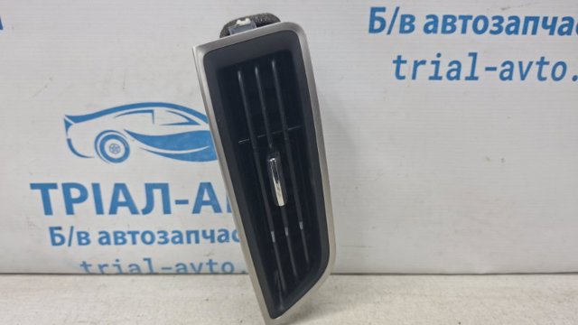 Вентиляция передка EM2Z19893AP FORD