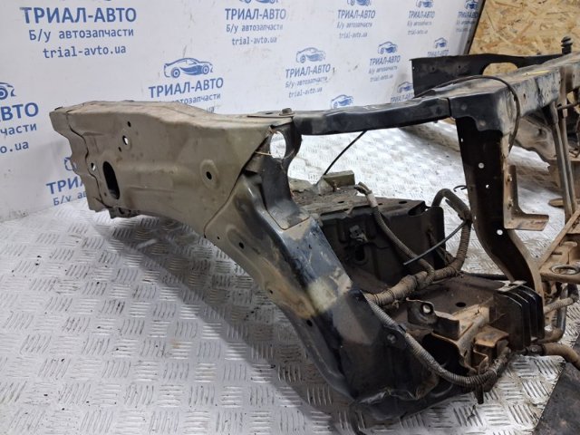 NISSAN F2500EB3MA Суппорт радиатора в сборе (монтажная панель крепления фар) в наличии Полтава