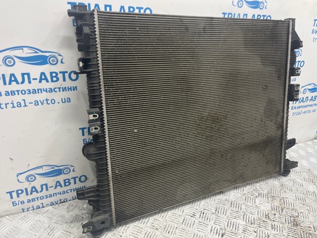 FORD F2GZ8005E Радиатор в наличии Украина
