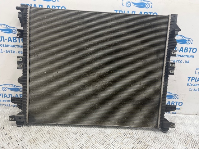 Радиатор охлаждения двигателя F2GZ8005E FORD