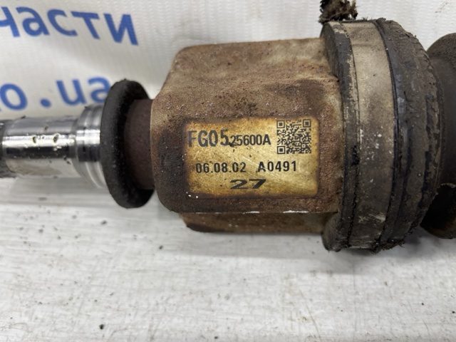Вал привода, передний левый FG0525600A MAZDA
