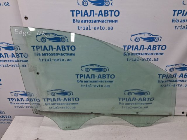 Стекло двери передней правой FT4Z5821410A FORD