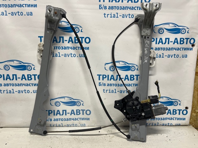 Механизм стеклоподъемника двери передней, правой FT4Z5823208F FORD
