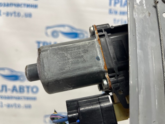 FORD FT4Z5823209F Стеклоподъемник передней левой двери в наличии Ровно