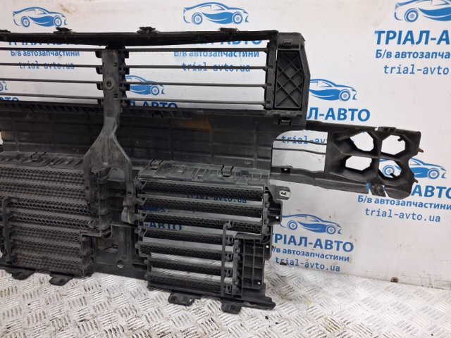 FT4Z8475A Жалюзи радиатора охлаждения купить Запорожье
