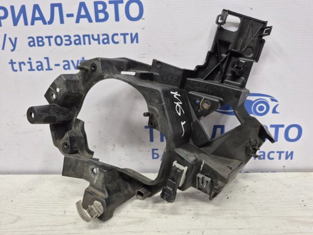 G46L51694 Кронштейн крепления противотуманной фары левой купить Украина