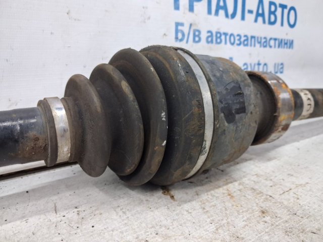 GDB52550X MAZDA Полуось (привод) передняя правая купить в Киев