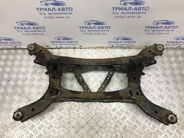 GHP92880XC Балка задней подвески (подрамник) купить Ирпень