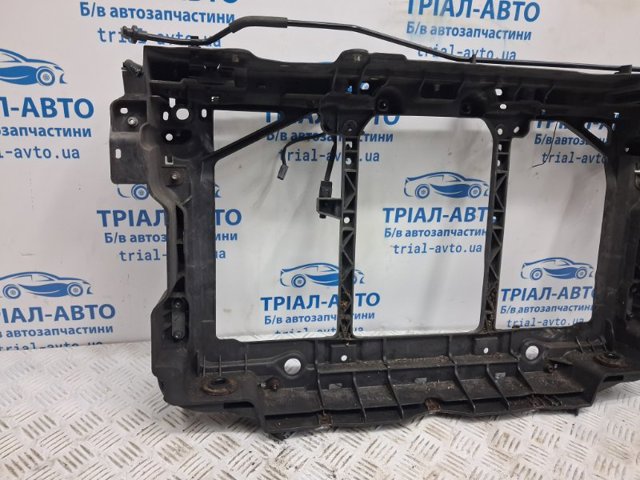 GHP953111 MAZDA Рамка крепления радиатора купить в Черновцы