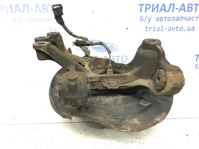 MAZDA GHR12611XA Цапфа задняя правая в наличии Ровно