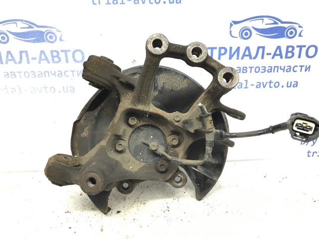 MAZDA GHR12611XA Цапфа (поворотный кулак) задний правый в наличии Украина