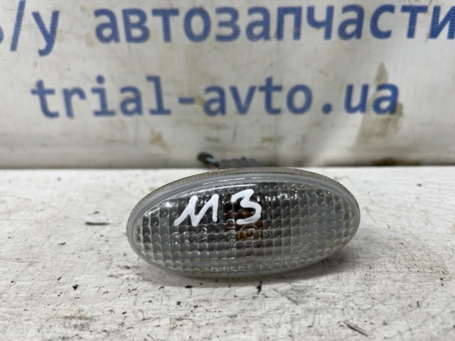 Повторитель поворота в крыло GJ6A51120D MAZDA