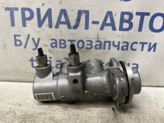 Цилиндр главный тормоза (гидротормозов) GJ6L4340ZA MAZDA