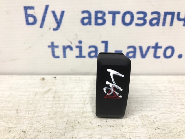 Кнопка аварийки GKL1664H0 MAZDA