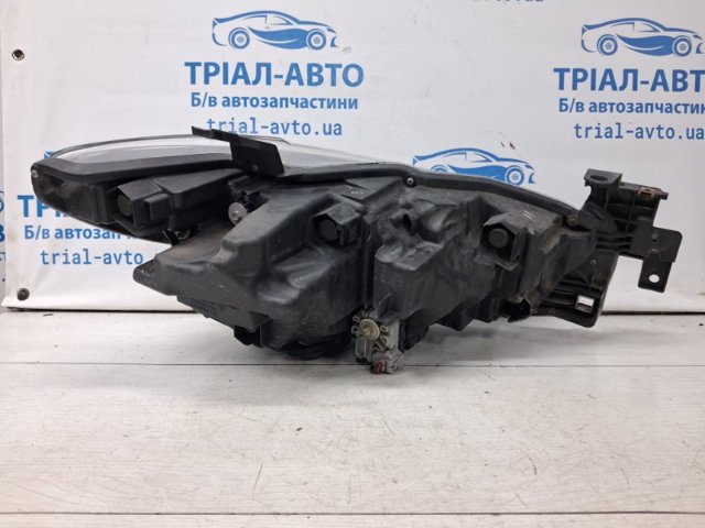 GMG951041E MAZDA Левая фара купить в Ужгород