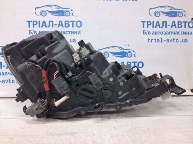 MAZDA GMG951041E Фара левая в наличии Днепр