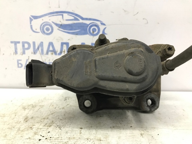 MAZDA GMY02661X Суппорт задний правый в наличии Винница