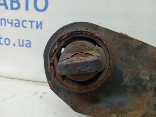 GS1D28200B Рычаг (тяга) задней подвески продольный нижний правый купить Тернополь