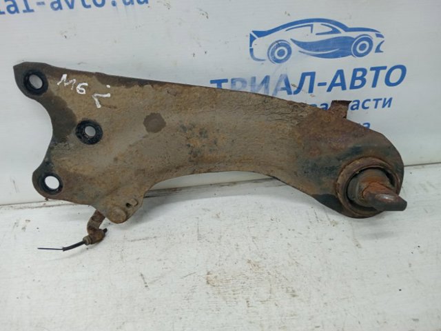 GS1D28250B Рычаг (тяга) задней подвески продольный нижний левый купить Ужгород