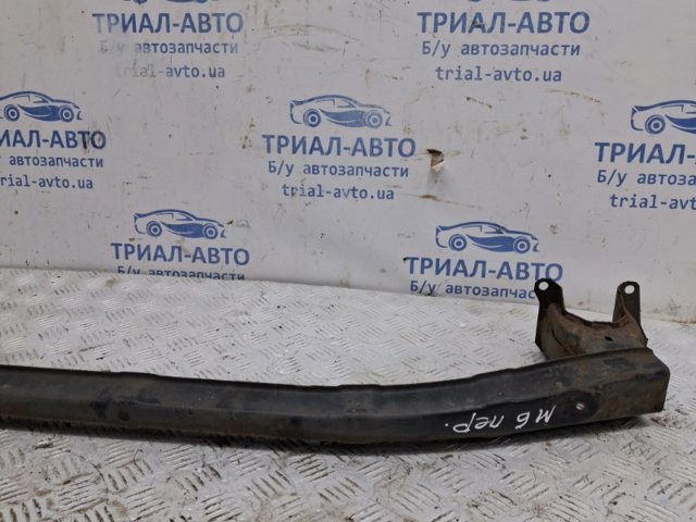 MAZDA GS1D34880 Усилитель переднего бампера в наличии Николаев