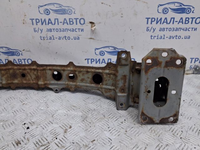 MAZDA GS1D50070B Усилитель переднего бампера в наличии Полтава