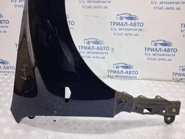 MAZDA GS1D52110C Крыло переднее правое в наличии Ирпень