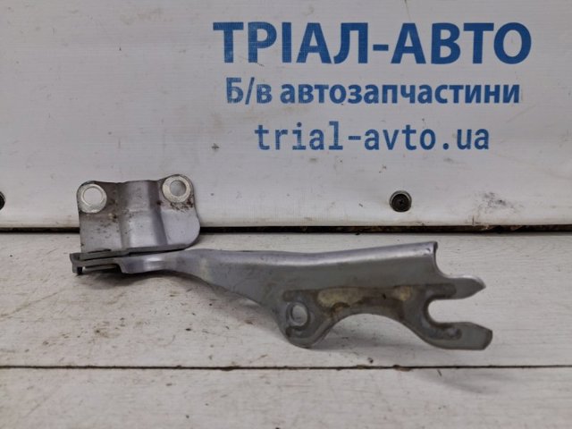 MAZDA GS1D52420 Петля капота левая в наличии Тернополь