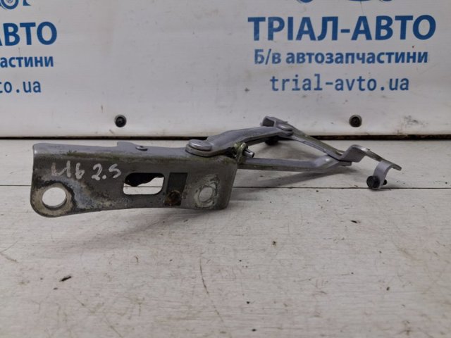 GS1D52720B MAZDA Петля крышки багажника купить в Черкассы