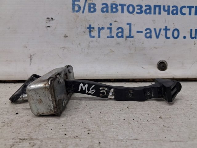 GS1D72270B MAZDA Ограничитель открывания двери задний купить в Днепр