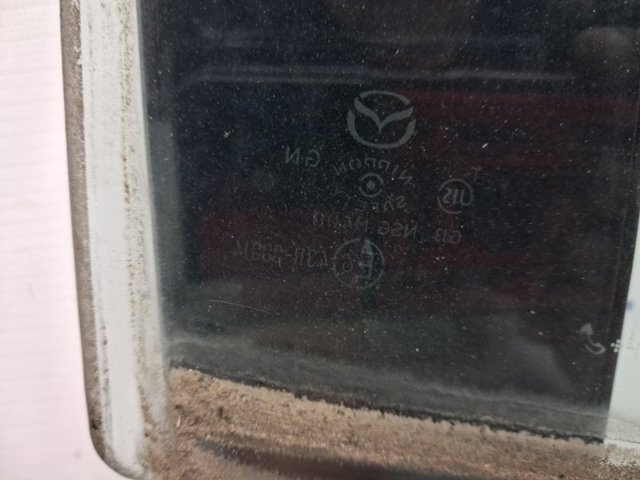 MAZDA GS1D72511 Стекло двери задней правой в наличии Одесса