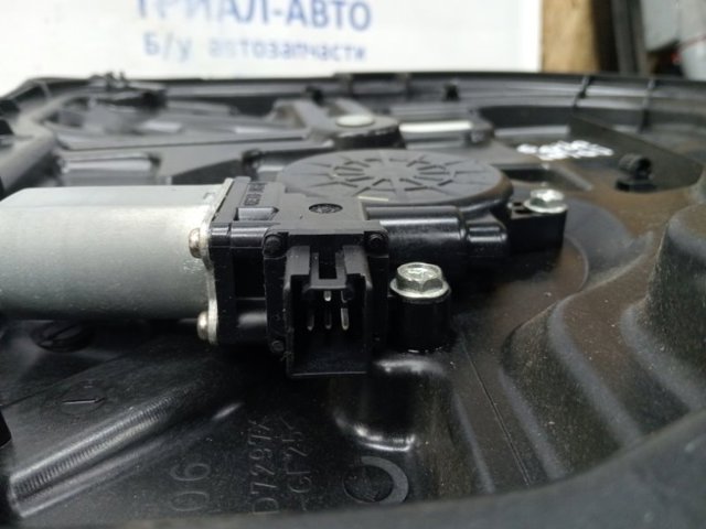 MAZDA GS1D7297X в наличии Полтава