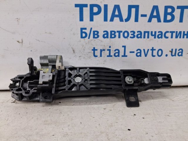 GS1D7342XC MAZDA Держатель наружной ручки двери задней левой купить в Черновцы