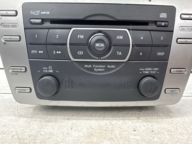 GS1F669RXA MAZDA Магнитола (радио AM/FM) купить в Черновцы