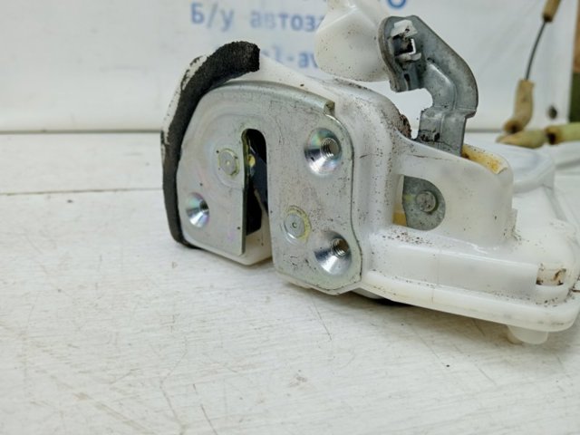 GS1F72310 MAZDA Замок двери задней правой купить в Кривой Рог