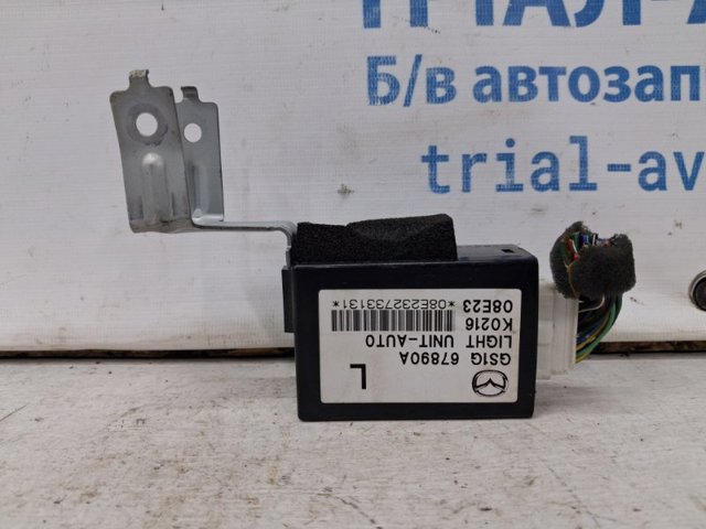 Модуль управления (ЭБУ) светом фар GS1G67890A MAZDA