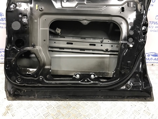 NISSAN H0100JG4MM Дверь передняя правая в наличии Черкассы