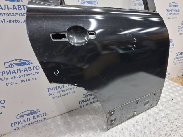 NISSAN H2100JD0M0 Дверь задняя правая в наличии Винница
