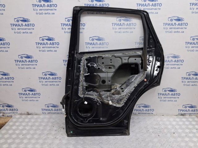 H2100JD0M0 NISSAN Дверь задняя правая купить в Николаев