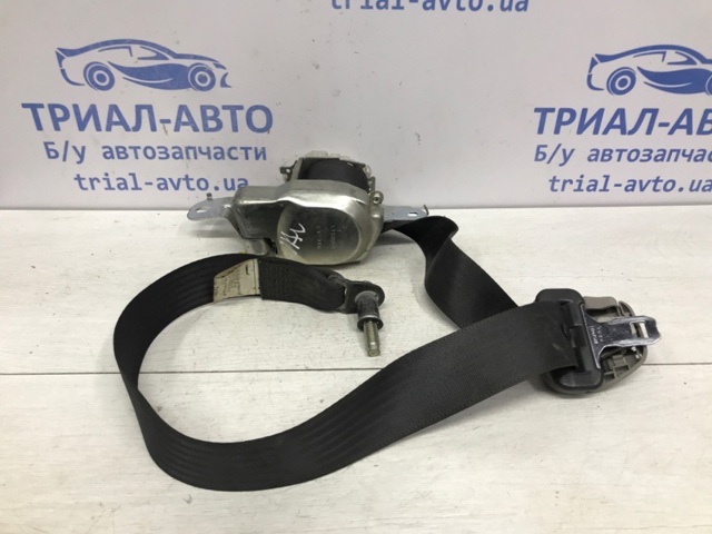 Ремень безопасности передний H6884EB30B NISSAN