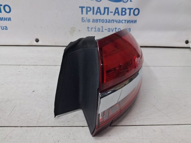 HS7Z13404J Фонарь задний правый внешний купить Кривой Рог