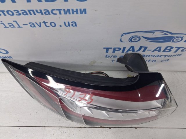 HT4Z13404D Фонарь задний правый купить Кривой Рог
