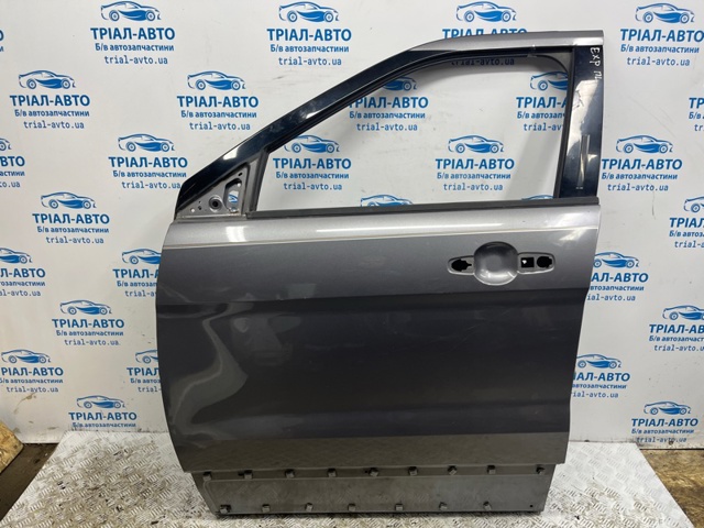 Двери кабины JB5Z7820125B FORD